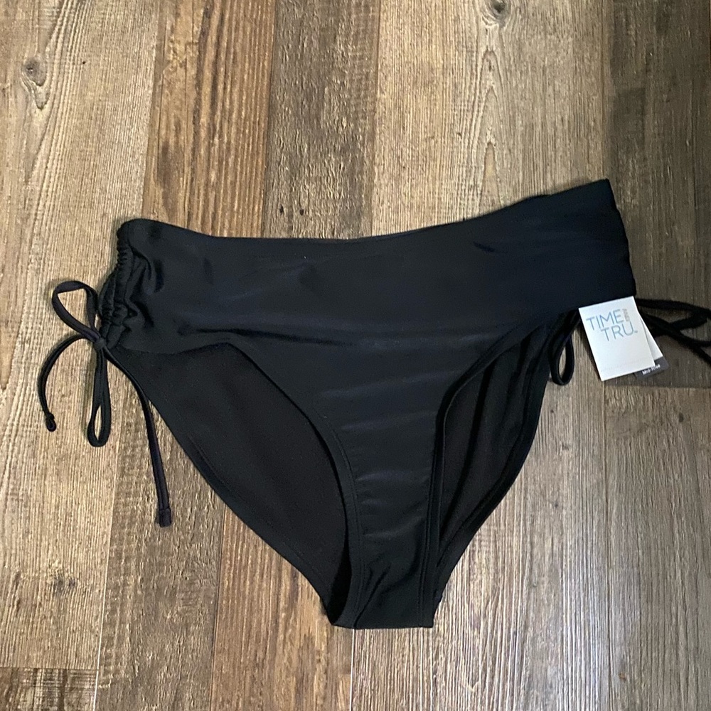 Time and Tru bikini bottoms